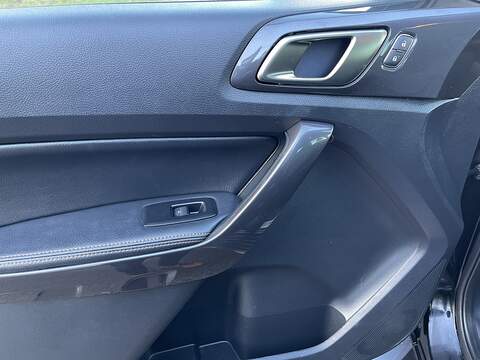 Ford Ranger 2.0 EcoBlue Wildtrak Auto 4WD Euro 6 (s/s) 4dr - U517