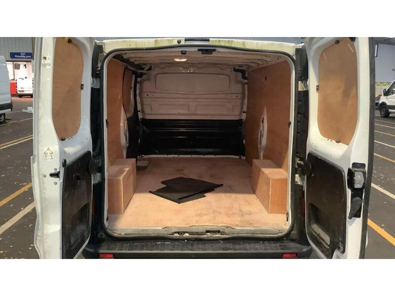 Renault Trafic 2.0 dCi Blue LL30 Business L2 H1 Euro 6 (s/s) 5dr - U518