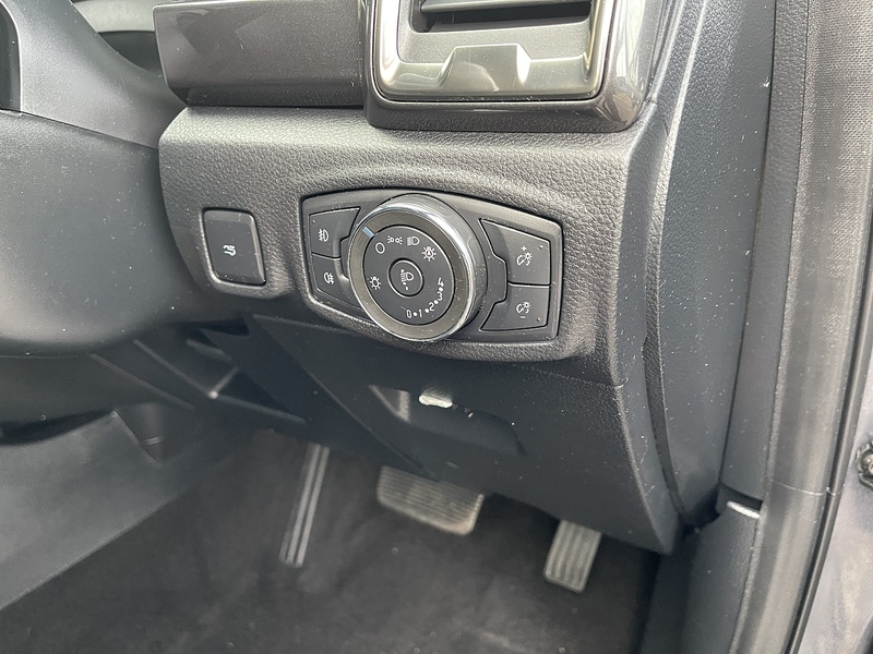 Ford Ranger 2.0 EcoBlue Wildtrak Auto 4WD Euro 6 (s/s) 4dr - U519