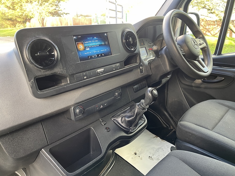 Mercedes-Benz Sprinter Sprinter Panel Van 2 Manual Diesel - U523