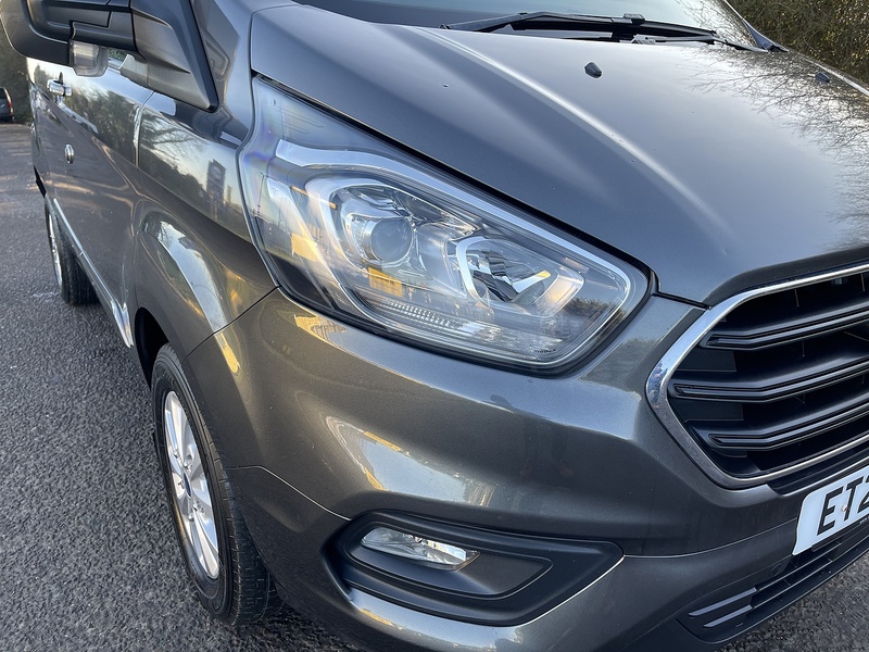 Ford Transit Custom Transit Custom Limited Panel Van 1 Automatic Diesel - U525