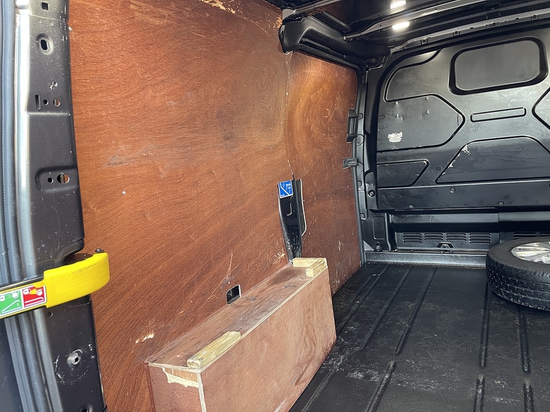 Ford Transit Custom Transit Custom Limited Panel Van 1 Automatic Diesel - U525