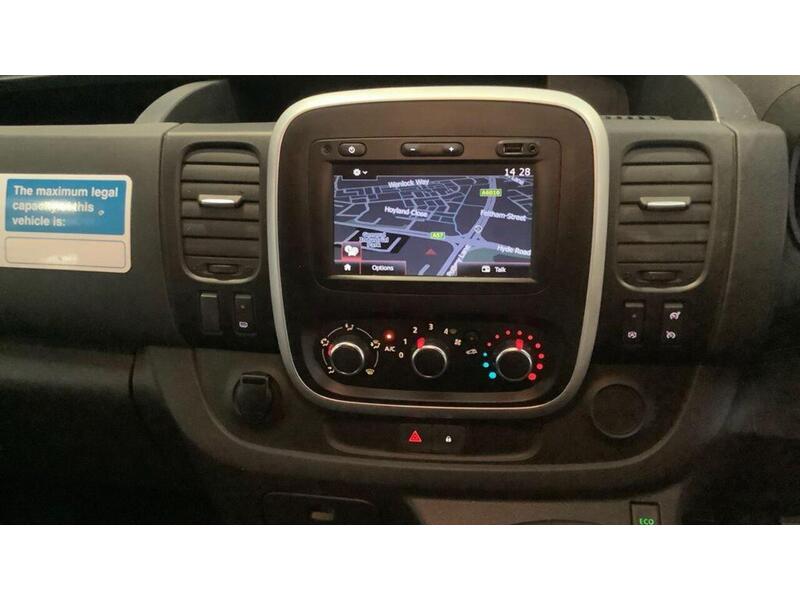 Renault Trafic 2.0 dCi ENERGY 30 Business SWB Standard Roof Euro 6 (s/s) 5dr - U526