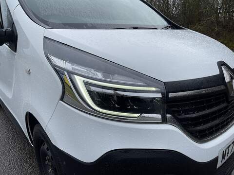 Renault Trafic 2.0 dCi ENERGY 30 Business SWB Standard Roof Euro 6 (s/s) 5dr - U526