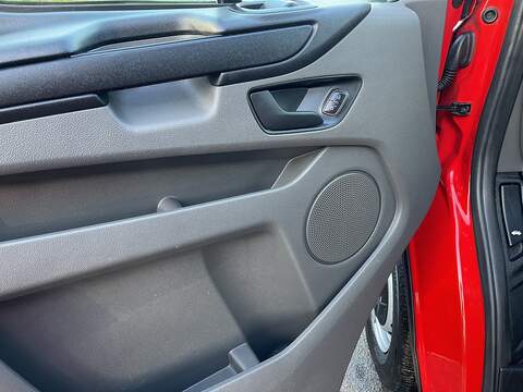 Ford Transit Custom 2.0 280 EcoBlue Leader L1 H1 Euro 6 (s/s) 5dr - U527