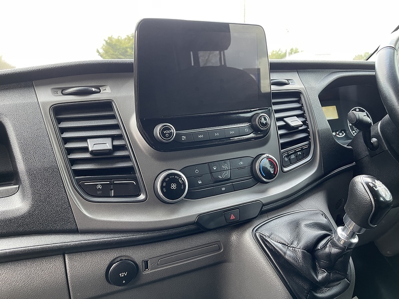 Ford Transit 2.0 350 EcoBlue Trend Crew Van FWD L3 H2 Euro 6 (s/s) 6dr - U530