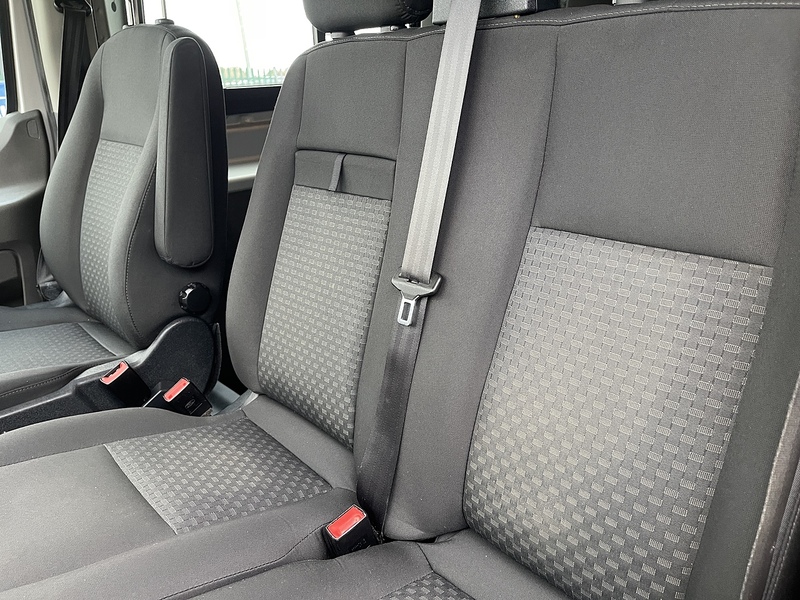 Ford Transit 2.0 350 EcoBlue Trend Crew Van FWD L3 H2 Euro 6 (s/s) 6dr - U530