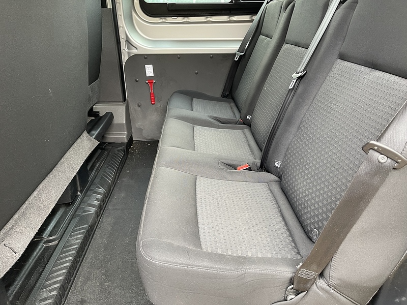 Ford Transit 2.0 350 EcoBlue Trend Crew Van FWD L3 H2 Euro 6 (s/s) 6dr - U530