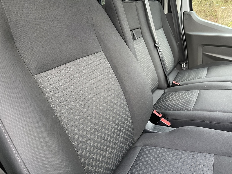 Ford Transit 2.0 350 EcoBlue Trend Crew Van FWD L3 H2 Euro 6 (s/s) 6dr - U530