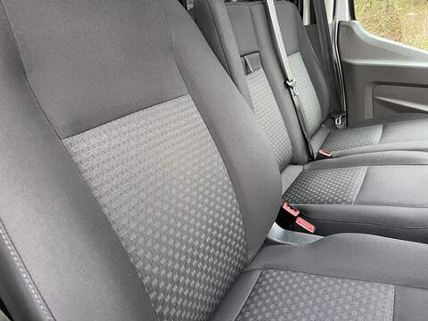 Ford Transit 2.0 350 EcoBlue Trend Crew Van FWD L3 H2 Euro 6 (s/s) 6dr - U530