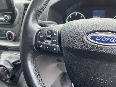 Ford Transit 2.0 350 EcoBlue Trend Crew Van FWD L3 H2 Euro 6 (s/s) 6dr - U530