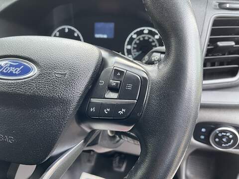 Ford Transit 2.0 350 EcoBlue Trend Crew Van FWD L3 H2 Euro 6 (s/s) 6dr - U530