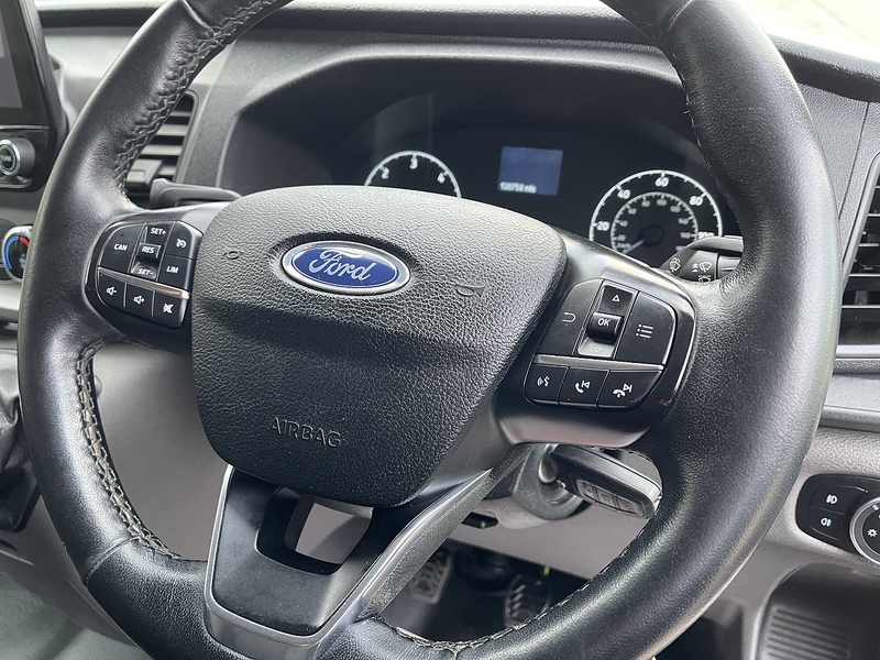 Ford Transit 2.0 350 EcoBlue Trend Crew Van FWD L3 H2 Euro 6 (s/s) 6dr - U530