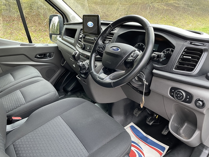 Ford Transit 2.0 350 EcoBlue Trend Crew Van FWD L3 H2 Euro 6 (s/s) 6dr - U530
