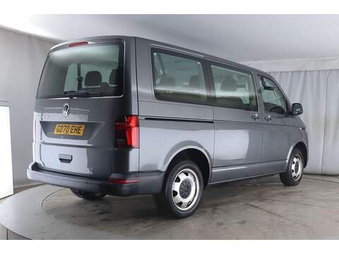 Volkswagen Transporter Shuttle 2.0 TDI S SWB Euro 6 (s/s) 5dr - U533