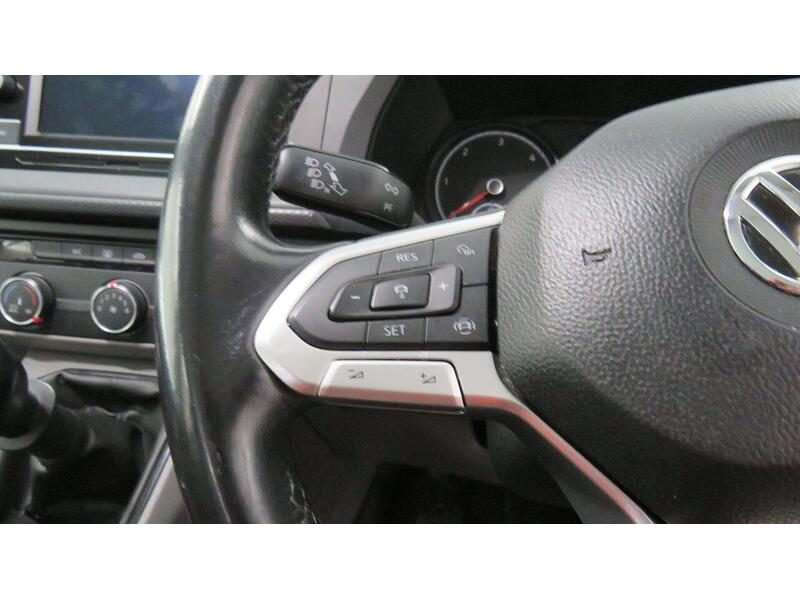 Volkswagen Transporter Shuttle 2.0 TDI S SWB Euro 6 (s/s) 5dr - U533