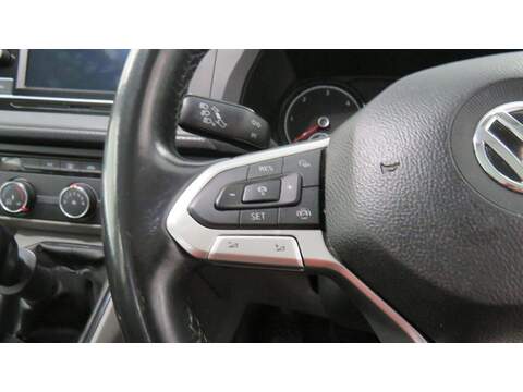 Volkswagen Transporter Shuttle 2.0 TDI S SWB Euro 6 (s/s) 5dr - U533