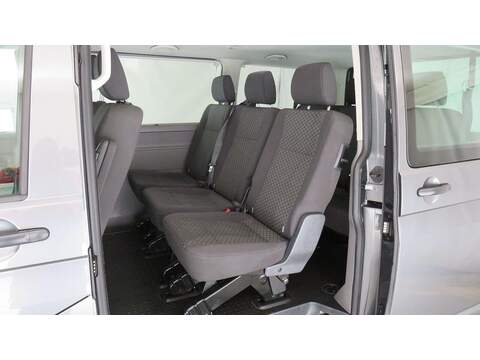 Volkswagen Transporter Shuttle 2.0 TDI S SWB Euro 6 (s/s) 5dr - U533