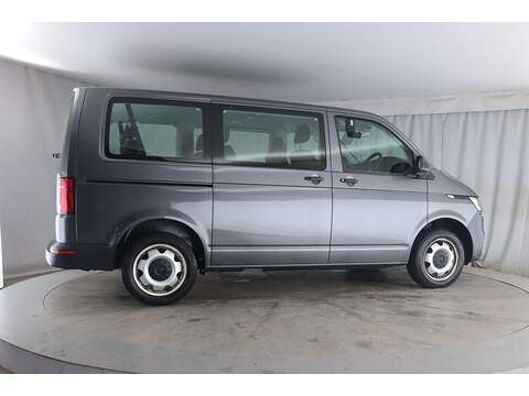 Volkswagen Transporter Shuttle 2.0 TDI S SWB Euro 6 (s/s) 5dr - U533