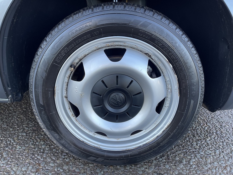 Volkswagen Transporter Shuttle 2.0 TDI S SWB Euro 6 (s/s) 5dr - U533