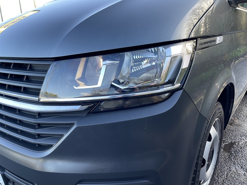 Volkswagen Transporter Shuttle 2.0 TDI S SWB Euro 6 (s/s) 5dr - U533