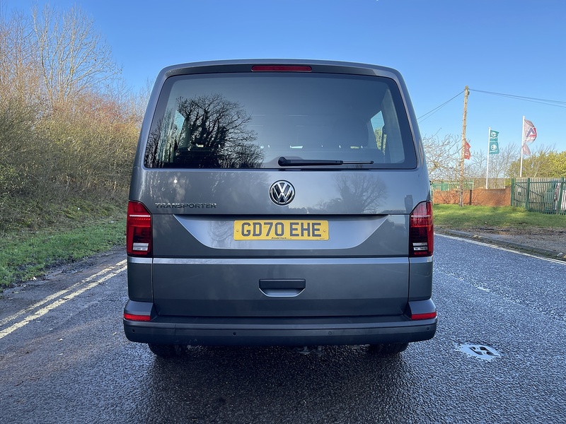 Volkswagen Transporter Shuttle 2.0 TDI S SWB Euro 6 (s/s) 5dr - U533