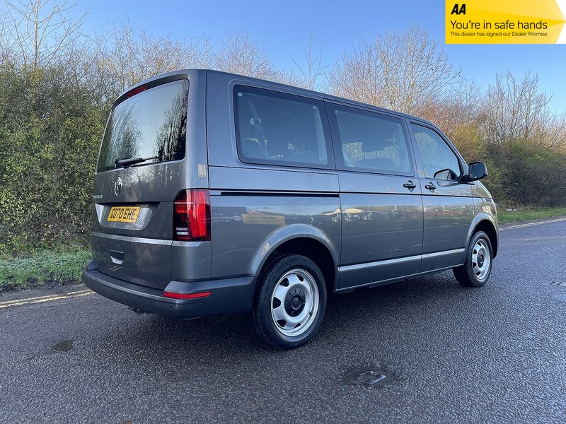 Volkswagen Transporter Shuttle 2.0 TDI S SWB Euro 6 (s/s) 5dr - U533