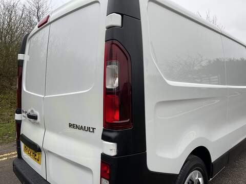 Renault Trafic 2.0 dCi Blue LL30 Business L2 H1 Euro 6 (s/s) 5dr - U534