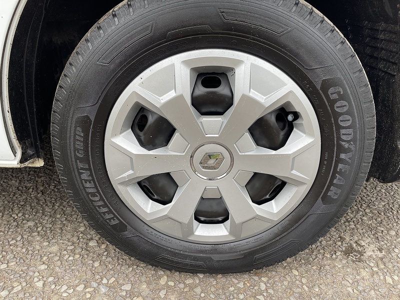 Renault Trafic 2.0 dCi Blue LL30 Business L2 H1 Euro 6 (s/s) 5dr - U534