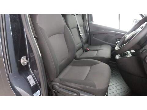 Renault Trafic 2.0 dCi Blue SL28 Business L1 H1 Euro 6 (s/s) 5dr - U535