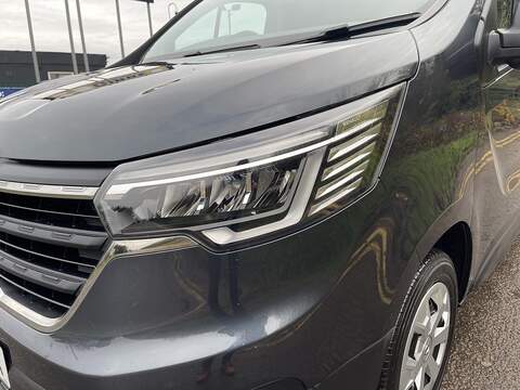 Renault Trafic 2.0 dCi Blue SL28 Business L1 H1 Euro 6 (s/s) 5dr - U535