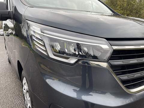 Renault Trafic 2.0 dCi Blue SL28 Business L1 H1 Euro 6 (s/s) 5dr - U535