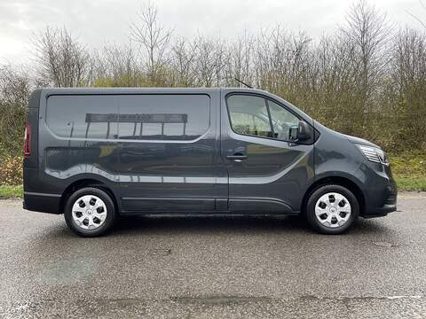 Renault Trafic 2.0 dCi Blue SL28 Business L1 H1 Euro 6 (s/s) 5dr - U535