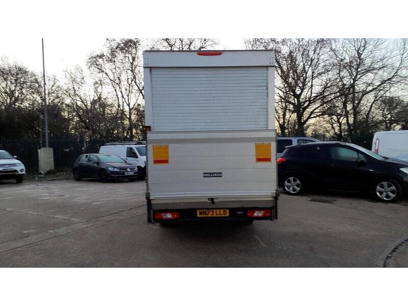 Ford Transit 2.0 350 EcoBlue Leader Luton 3dr Diesel Manual RWD L4 Euro 6 (s/s) (130 ps) - U536