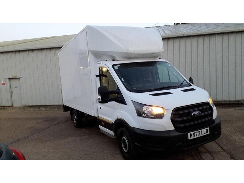 Ford Transit 2.0 350 EcoBlue Leader Luton 3dr Diesel Manual RWD L4 Euro 6 (s/s) (130 ps) - U536