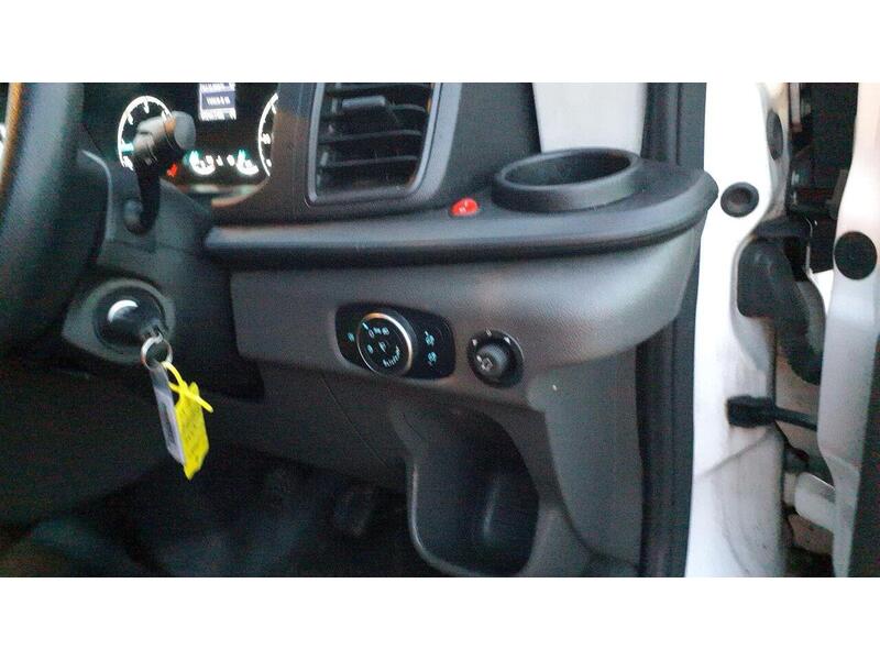 Ford Transit 2.0 350 EcoBlue Leader Luton 3dr Diesel Manual RWD L4 Euro 6 (s/s) (130 ps) - U536