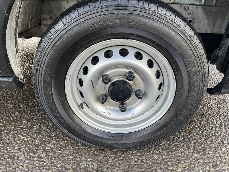 Ford Transit 2.0 350 EcoBlue Leader Luton 3dr Diesel Manual RWD L4 Euro 6 (s/s) (130 ps) - U536