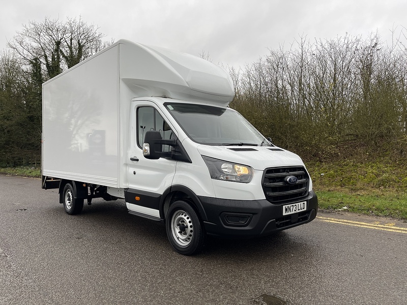 Ford Transit 2.0 350 EcoBlue Leader Luton 3dr Diesel Manual RWD L4 Euro 6 (s/s) (130 ps) - U536