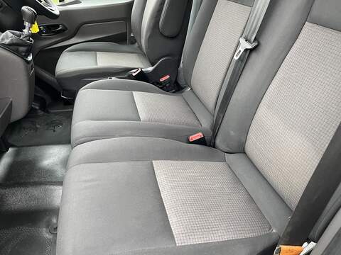 Ford Transit 2.0 350 EcoBlue Leader Luton 3dr Diesel Manual RWD L4 Euro 6 (s/s) (130 ps) - U536