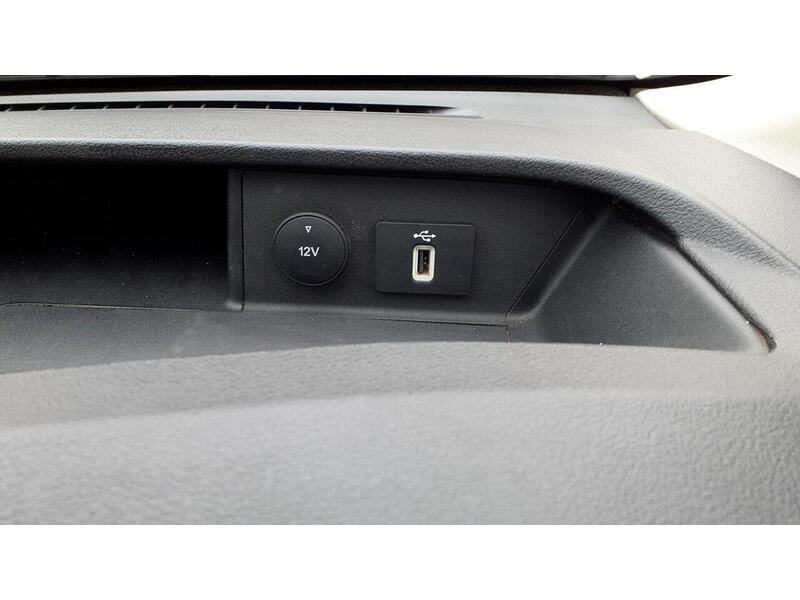 Ford Transit 2.0 350 EcoBlue Leader Dropside 2dr Diesel Manual RWD L4 Euro 6 (s/s) (130 ps) - U537