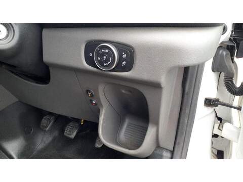 Ford Transit 2.0 350 EcoBlue Leader Dropside 2dr Diesel Manual RWD L4 Euro 6 (s/s) (130 ps) - U537