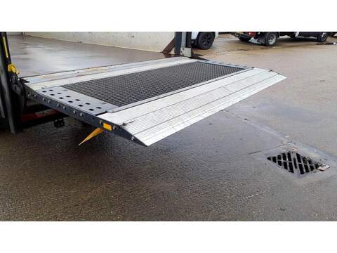 Ford Transit 2.0 350 EcoBlue Leader Dropside 2dr Diesel Manual RWD L4 Euro 6 (s/s) (130 ps) - U537