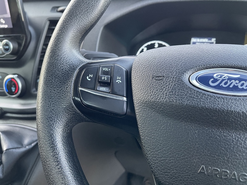 Ford Transit 2.0 350 EcoBlue Leader Dropside 2dr Diesel Manual RWD L4 Euro 6 (s/s) (130 ps) - U537