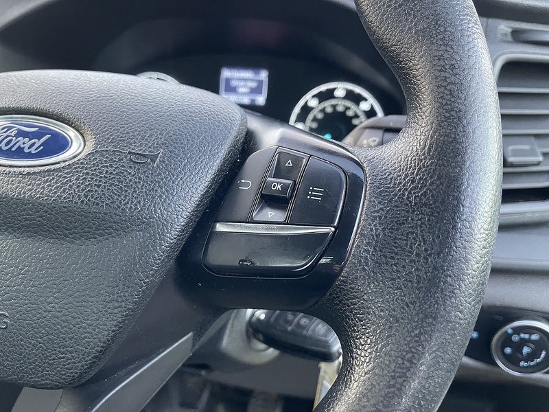 Ford Transit 2.0 350 EcoBlue Leader Dropside 2dr Diesel Manual RWD L4 Euro 6 (s/s) (130 ps) - U537