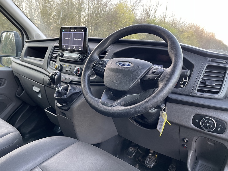 Ford Transit 2.0 350 EcoBlue Leader Dropside 2dr Diesel Manual RWD L4 Euro 6 (s/s) (130 ps) - U537