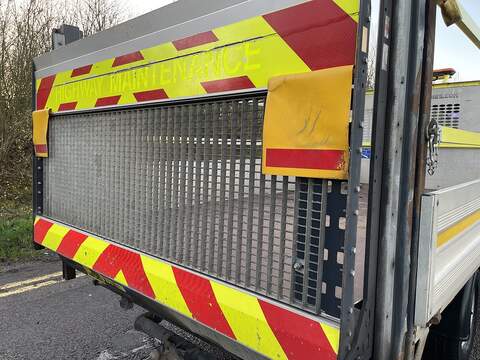 Ford Transit 2.0 350 EcoBlue Leader Dropside 2dr Diesel Manual RWD L4 Euro 6 (s/s) (130 ps) - U537