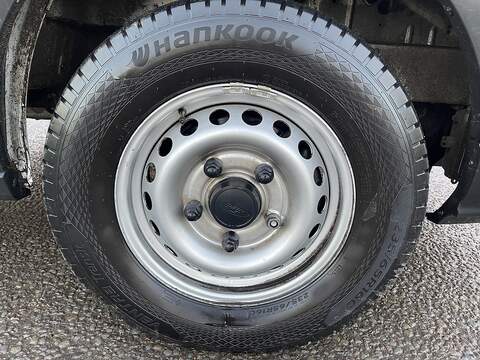 Ford Transit 2.0 350 EcoBlue Leader Dropside 2dr Diesel Manual RWD L4 Euro 6 (s/s) (130 ps) - U537