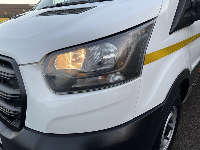 Ford Transit 2.0 350 EcoBlue Leader Dropside 2dr Diesel Manual RWD L4 Euro 6 (s/s) (130 ps) - U537