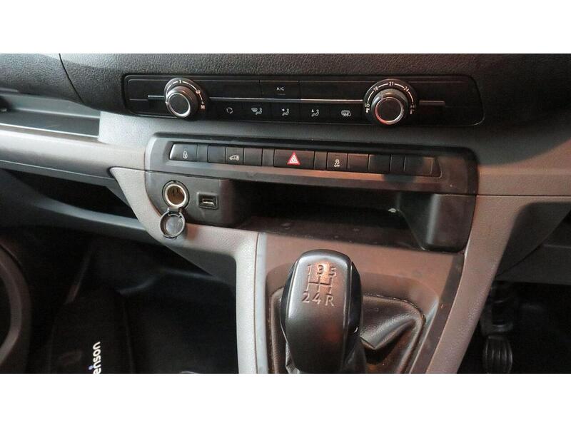 Peugeot Expert 1.6 BlueHDi 1000 Professional Compact Panel Van SWB Euro 6 6dr - U538