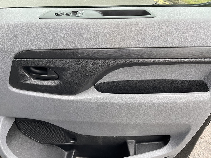 Peugeot Expert 1.6 BlueHDi 1000 Professional Compact Panel Van SWB Euro 6 6dr - U538